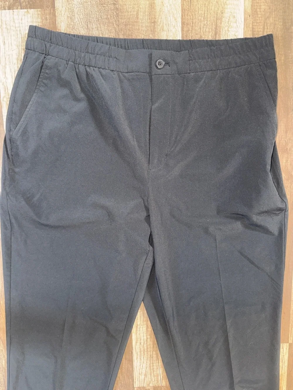 Banana Republic Airstretch Pants - M - Picture 2 of 6